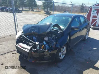 2014 Ford Focus SE with VIN 1FADP3F22EL207587, listed as a IAAI auction lot 41818555 with 119,811 mi miles. Bid and sale history available at carsss.com. Image 17.