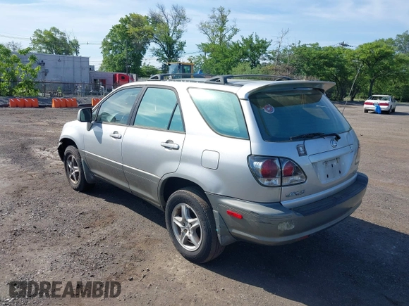 2002 Lexus RX 300 with VIN JTJHF10U120283650, listed as a IAAI auction lot 42231926 with 111,887 mi miles and . Bid and sale history available at DreamBid. Image 3.