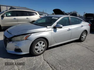 2019 Nissan Altima 2.5 S with VIN 1N4BL4BV7KC150498, listed as a Copart auction lot 50068525 with 99,027 mi miles and Clean Title. Bid and sale history available at carsss.com. Image 1.