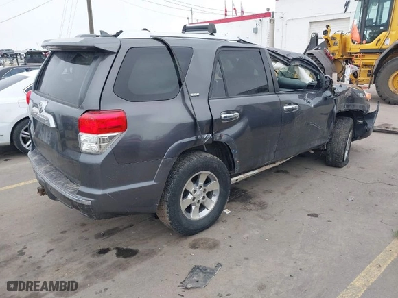 2011 Toyota 4Runner Trail with VIN JTEBU5JR5B5056492, listed as a IAAI auction lot 41623637 with 257,461 mi miles. Bid and sale history available at carsss.com. Image 4.