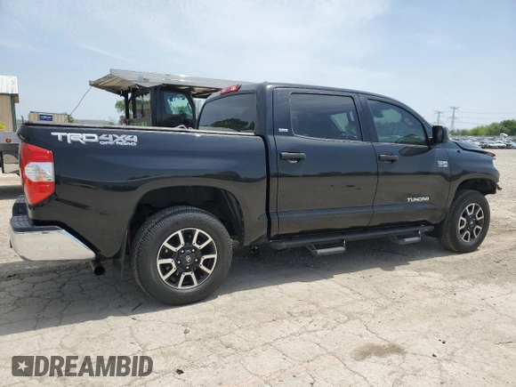 2018 Toyota Tundra SR5 z VIN 5TFDW5F18JX723486, wystawiony jako Copart lot #56826305 z przebiegiem 96 870 mil mil oraz Szkoda całkowita • Salvage title. Historia ofert i sprzedaży dostępna na DreamBid. Obrazek 3.