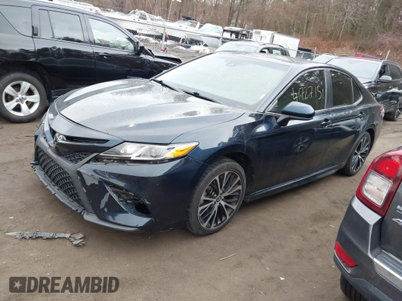 2020 Toyota Camry SE with VIN 4T1G11AK6LU983759, listed as a IAAI auction lot 41727151 with 73,331 mi miles. Bid and sale history available at carsss.com. Image 18.