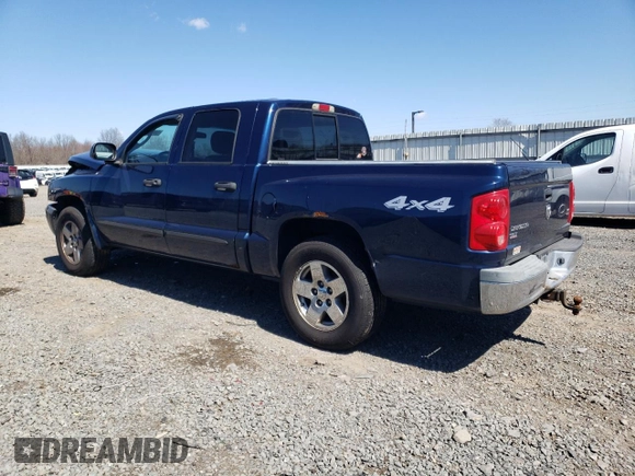 2005 Dodge Dakota SLT z VIN 1D7HW48N05S181997, wystawiony jako Copart lot #50633275 z przebiegiem 127 002 mil mil oraz Szkoda całkowita • Salvage title. Historia ofert i sprzedaży dostępna na DreamBid. Obrazek 2.
