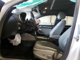 2017 Audi A3 Premium z VIN WAUAUGFFXH1056382, wystawiony jako Copart lot #56946195 z przebiegiem 162 612 mil mil oraz Szkoda całkowita • Salvage title. Historia ofert i sprzedaży dostępna na DreamBid. Obrazek 7.