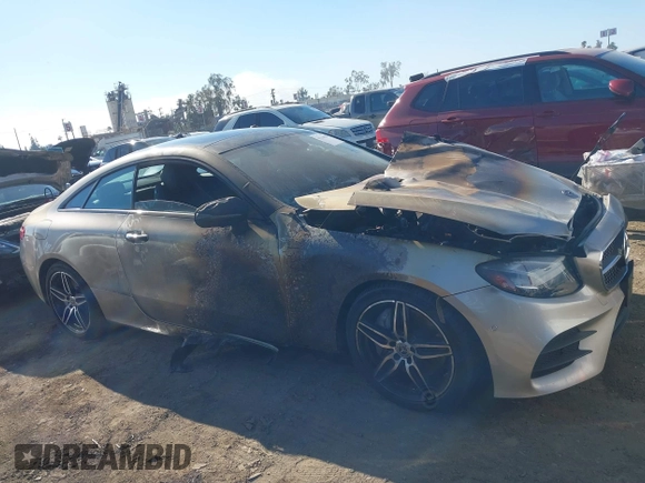 2019 Mercedes-Benz E with VIN WDD1J6HB9KF075831, listed as a IAAI auction lot 41284835 with Not Provided miles. Bid and sale history available at carsss.com. Image 13.