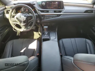 2020 Lexus ES 350 F Sport z VIN 58AGZ1B15LU077898, wystawiony jako Copart lot #49186285 z przebiegiem 38 895 mil mil oraz Szkoda całkowita • Salvage title. Historia ofert i sprzedaży dostępna na DreamBid. Obrazek 8.