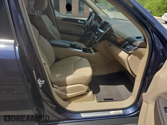 2014 Mercedes-Benz M 350 with VIN 4JGDA5HB0EA397093, listed as a Copart auction lot 56347225 with 93,908 mi miles and Clean Title. Bid and sale history available at DreamBid. Image 5.