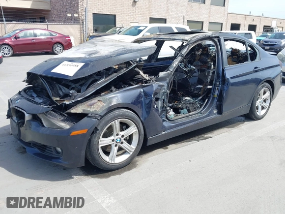 2014 BMW 3 Series 328i with VIN WBA3C1C55EK117681, listed as a IAAI auction lot 41854988 with 1 mi miles. Bid and sale history available at carsss.com. Image 2.