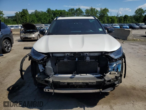 2021 Toyota Highlander XSE with VIN 5TDLZRBH3MS141044, listed as a Copart auction lot 61994305 with 110,099 mi miles and Salvage title. Bid and sale history available at DreamBid. Image 5.