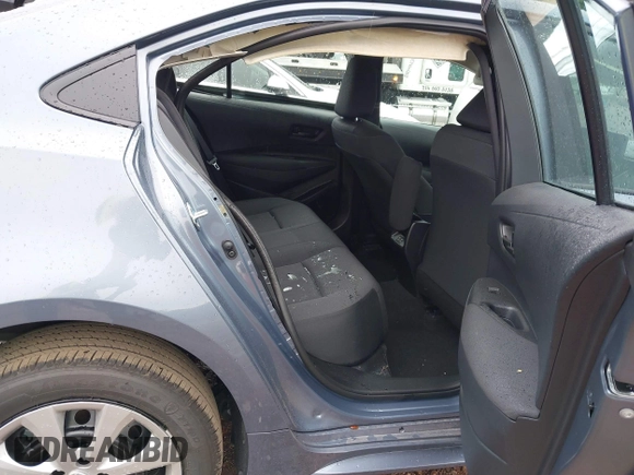 2025 Toyota Corolla LE z VIN 5YFB4MDE1SP294222, wystawiony jako IAAI lot #42462252 z przebiegiem 7 389 mil mil oraz . Historia ofert i sprzedaży dostępna na DreamBid. Obrazek 8.