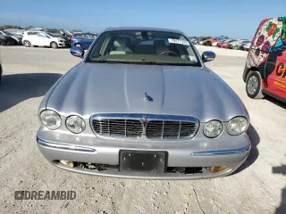 2004 Jaguar XJ VDP with VIN SAJWA74C14SG17930, listed as a Copart auction lot 78477324 with 0 mi miles and Non Repairable. Bid and sale history available at carsss.com. Image 5.