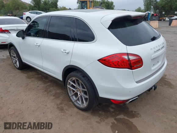 2014 Porsche Cayenne with VIN WP1AA2A27ELA09019, listed as a IAAI auction lot 42068012 with 77,997 mi miles and . Bid and sale history available at DreamBid. Image 3.