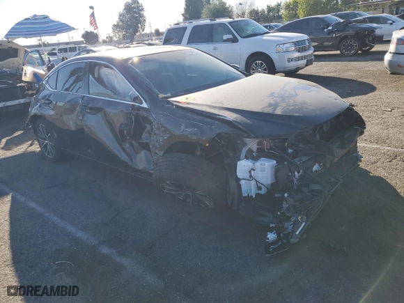 2024 Lexus ES with VIN 58ADA1C16RU050615, listed as a Copart auction lot 87758715 with 7,034 mi miles and Salvage Title. Bid and sale history available at carsss.com. Image 4.