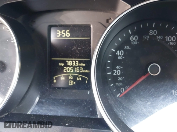 2015 Volkswagen Jetta SE with VIN 3VWD17AJ7FM235397, listed as a IAAI auction lot 40158694 with 205,163 mi miles and . Bid and sale history available at DreamBid. Image 7.