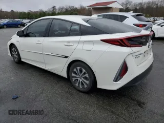 2020 Toyota Prius LE with VIN JTDKARFP0L3154371, listed as a Copart auction lot 51844005 with 34,134 mi miles and Salvage Title. Bid and sale history available at DreamBid. Image 2.