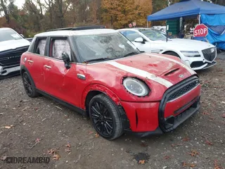 2023 MINI Hardtop 4 Door Cooper S with VIN WMW53DK0XP2S99817, listed as a IAAI auction lot 40683753 with 26,769 mi miles. Bid and sale history available at carsss.com. Image 1.