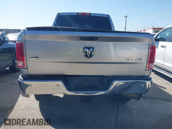 2017 Ram 2500 Laramie with VIN 3C6UR5FL1HG674081, listed as a IAAI auction lot 41783561 with 332,281 mi miles. Bid and sale history available at carsss.com. Image 6.