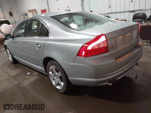 2009 Volvo S80 I6 Turbo with VIN YV1AH992291094101, listed as a IAAI auction lot 41947204 with 137,435 mi miles. Bid and sale history available at carsss.com. Image 3.