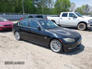 2011 BMW 3 Series 335d z VIN WBAPN7C55BA949067, wystawiony jako IAAI lot #42016279 z przebiegiem Nie podano mil oraz . Historia ofert i sprzedaży dostępna na DreamBid. Obrazek 1.