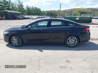 2016 Ford Fusion SE with VIN 3FA6P0H72GR402271, listed as a IAAI auction lot 42109160 with 144,295 mi miles and . Bid and sale history available at carsss.com. Image 14.