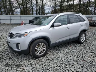 2014 Kia Sorento LX with VIN 5XYKT3A63EG465586, listed as a Copart auction lot 52568495 with 131,634 mi miles and Salvage Title. Bid and sale history available at carsss.com. Image 1.