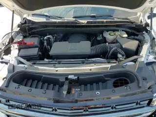 2022 Chevrolet Tahoe RST z VIN 1GNSCRKD7NR157930, wystawiony jako Copart lot #71115195 z przebiegiem 41 928 mil mil oraz Szkoda całkowita • Salvage title. Historia ofert i sprzedaży dostępna na DreamBid. Obrazek 14.