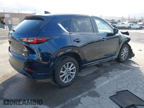 2024 Mazda CX-5 2.5 S Carbon Edition with VIN JM3KFBCL8R0517026, listed as a IAAI auction lot 41902400 with 8,468 mi miles. Bid and sale history available at carsss.com. Image 4.