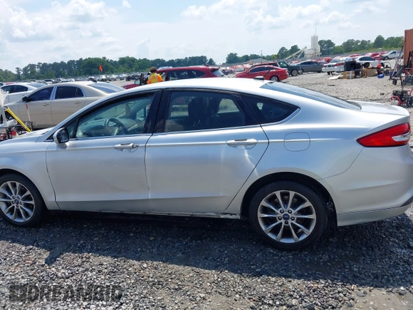 2017 Ford Fusion SE with VIN 3FA6P0H77HR164757, listed as a IAAI auction lot 42604366 with 182,532 mi miles and . Bid and sale history available at DreamBid. Image 14.