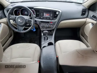 2015 Kia Optima LX z VIN 5XXGM4A78FG517107, wystawiony jako Copart lot #59864965 z przebiegiem 161 507 mil mil oraz Czysty tytuł • Clean title. Historia ofert i sprzedaży dostępna na DreamBid. Obrazek 8.