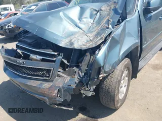 2008 Chevrolet Tahoe 3LT with VIN 1GNFK13058J187710, listed as a IAAI auction lot 42073592 with 166,173 mi miles and . Bid and sale history available at DreamBid. Image 6.