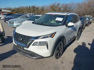 2022 Nissan Rogue SL with VIN 5N1BT3CA8NC724865, listed as a IAAI auction lot 41410726 with 74,095 mi miles. Bid and sale history available at carsss.com. Image 17.