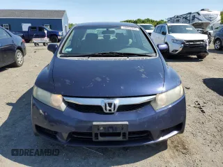 2009 Honda Civic LX z VIN 2HGFA16509H535517, wystawiony jako Copart lot #58602025 z przebiegiem 179 742 mil mil oraz Czysty tytuł • Clean title. Historia ofert i sprzedaży dostępna na DreamBid. Obrazek 5.