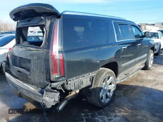 2018 Cadillac Escalade ESV Premium Luxury z VIN 1GYS4JKJ4JR396272, wystawiony jako IAAI lot #41662967 z przebiegiem 67 865 mil mil oraz . Historia ofert i sprzedaży dostępna na DreamBid. Obrazek 4.