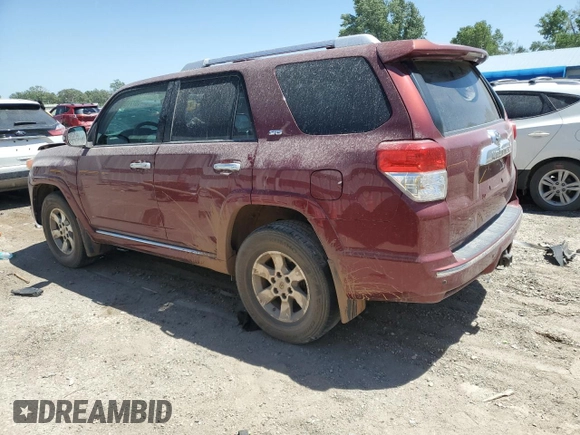 2011 Toyota 4Runner Trail z VIN JTEBU5JR4B5074126, wystawiony jako Copart lot #57718015 z przebiegiem 232 870 mil mil oraz Szkoda całkowita • Salvage title. Historia ofert i sprzedaży dostępna na DreamBid. Obrazek 2.