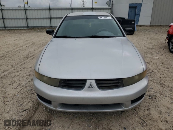 2002 Mitsubishi Galant with VIN 4A3AA36G12E127821, listed as a Copart auction lot 86122614 with 264,230 mi miles and Non Repairable. Bid and sale history available at DreamBid. Image 5.