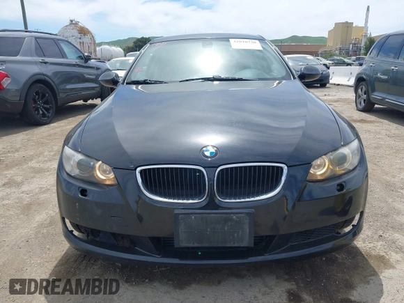 2007 BMW 3 Series 335i with VIN WBAWB73587P021505, listed as a IAAI auction lot 42028730 with 154,112 mi miles and . Bid and sale history available at DreamBid. Image 6.