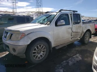 2010 Nissan Frontier Pro-4X z VIN 1N6AD0EV7AC410742, wystawiony jako Copart lot #46439275 z przebiegiem 197 575 mil mil oraz Szkoda całkowita • Salvage title. Historia ofert i sprzedaży dostępna na DreamBid. Obrazek 1.