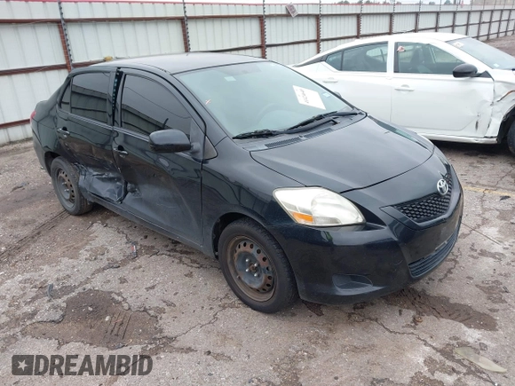2012 Toyota Yaris with VIN JTDBT4K31CL025197, listed as a IAAI auction lot 41424640 with 165,731 mi miles. Bid and sale history available at carsss.com. Image 1.
