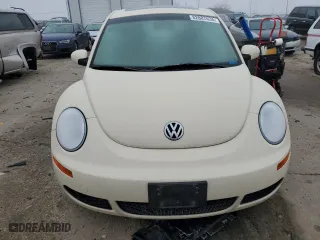 2006 Volkswagen New Beetle Coupe S with VIN 3VWRW31C36M415168, listed as a Copart auction lot 82887434 with 159,551 mi miles and Salvage Title. Bid and sale history available at carsss.com. Image 5.
