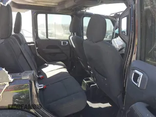 2019 Jeep Wrangler Unlimited Sahara with VIN 1C4HJXEG5KW518202, listed as a IAAI auction lot 41762229 with 91,995 mi miles and . Bid and sale history available at DreamBid. Image 8.