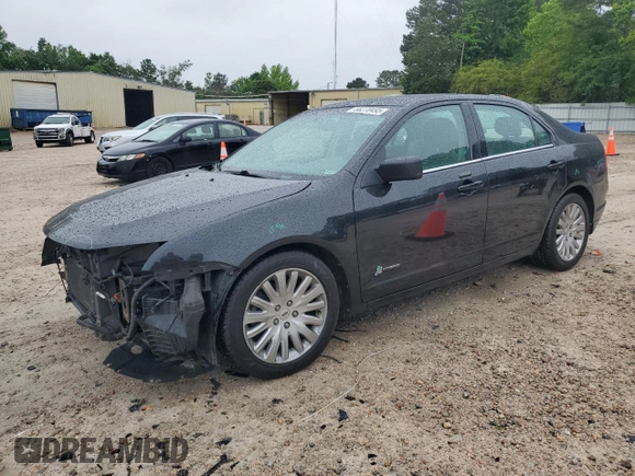 2011 Ford Fusion Hybrid with VIN 3FADP0L33BR102906, listed as a Copart auction lot 58270495 with 272,543 mi miles and Salvage title. Bid and sale history available at DreamBid. Image 1.