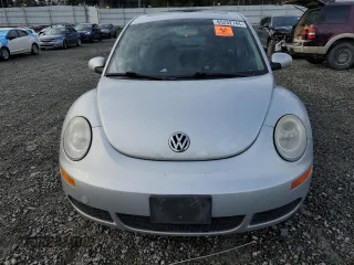 2008 Volkswagen New Beetle Coupe S with VIN 3VWRW31C98M510546, listed as a Copart auction lot 85232744 with 133,264 mi miles and Salvage Title. Bid and sale history available at carsss.com. Image 5.