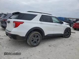 2023 Ford Explorer XLT with VIN 1FMSK7DH0PGA74849, listed as a Copart auction lot 82350204 with 22,213 mi miles and Salvage Title. Bid and sale history available at carsss.com. Image 3.