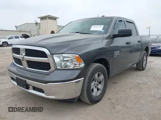 2022 Ram 1500 Tradesman z VIN 3C6RR6KG2NG205761, wystawiony jako IAAI lot #41921231 z przebiegiem 40 347 mil mil oraz . Historia ofert i sprzedaży dostępna na DreamBid. Obrazek 17.