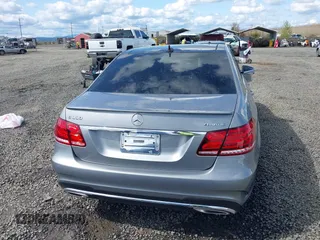2014 Mercedes-Benz E 350 Luxury with VIN WDDHF8JB4EB044472, listed as a IAAI auction lot 41953476 with 145,020 mi miles and . Bid and sale history available at DreamBid. Image 16.