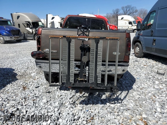 2006 Ford F-350 XL with VIN 1FTWW31PX6EC10333, listed as a Copart auction lot 49865125 with Not Provided miles and Salvage Title. Bid and sale history available at DreamBid. Image 6.