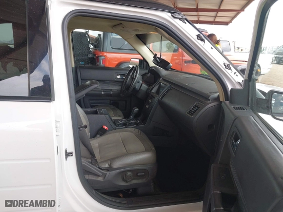 2016 Ford Flex SEL with VIN 2FMGK5C86GBA14819, listed as a IAAI auction lot 41896734 with 120,047 mi miles. Bid and sale history available at carsss.com. Image 5.