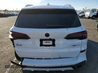 2023 BMW X5 sDrive40i with VIN 5UXCR4C06P9P72139, listed as a Copart auction lot 41875905 with 24,037 mi miles and Salvage Title. Bid and sale history available at carsss.com. Image 6.