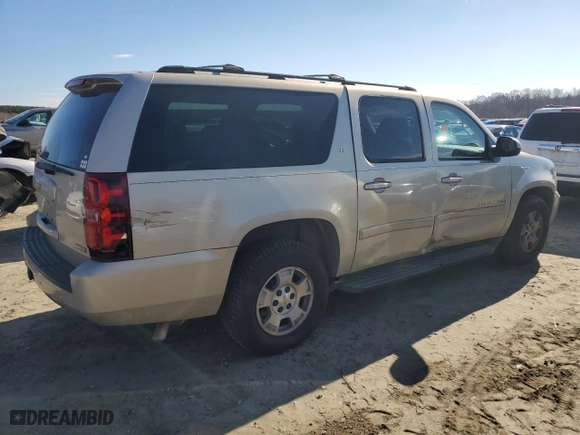2007 Chevrolet Suburban LT with VIN 1GNFC16007R274939, listed as a Copart auction lot 88942865 with 240,905 mi miles and Salvage Title. Bid and sale history available at carsss.com. Image 3.