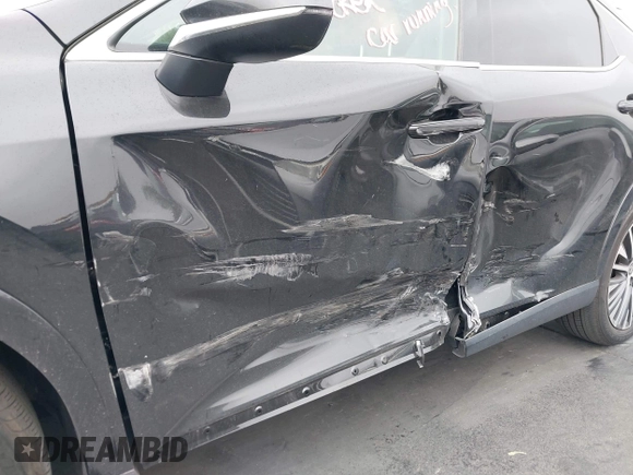 2023 Lexus RX 350 z VIN 2T2BAMCA3PC015704, wystawiony jako IAAI lot #41728927 z przebiegiem 23 356 mil mil oraz . Historia ofert i sprzedaży dostępna na DreamBid. Obrazek 6.